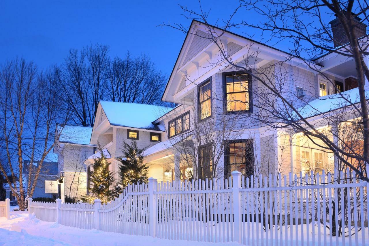 The Springwater Bed And Breakfast Saratoga Springs Exterior photo