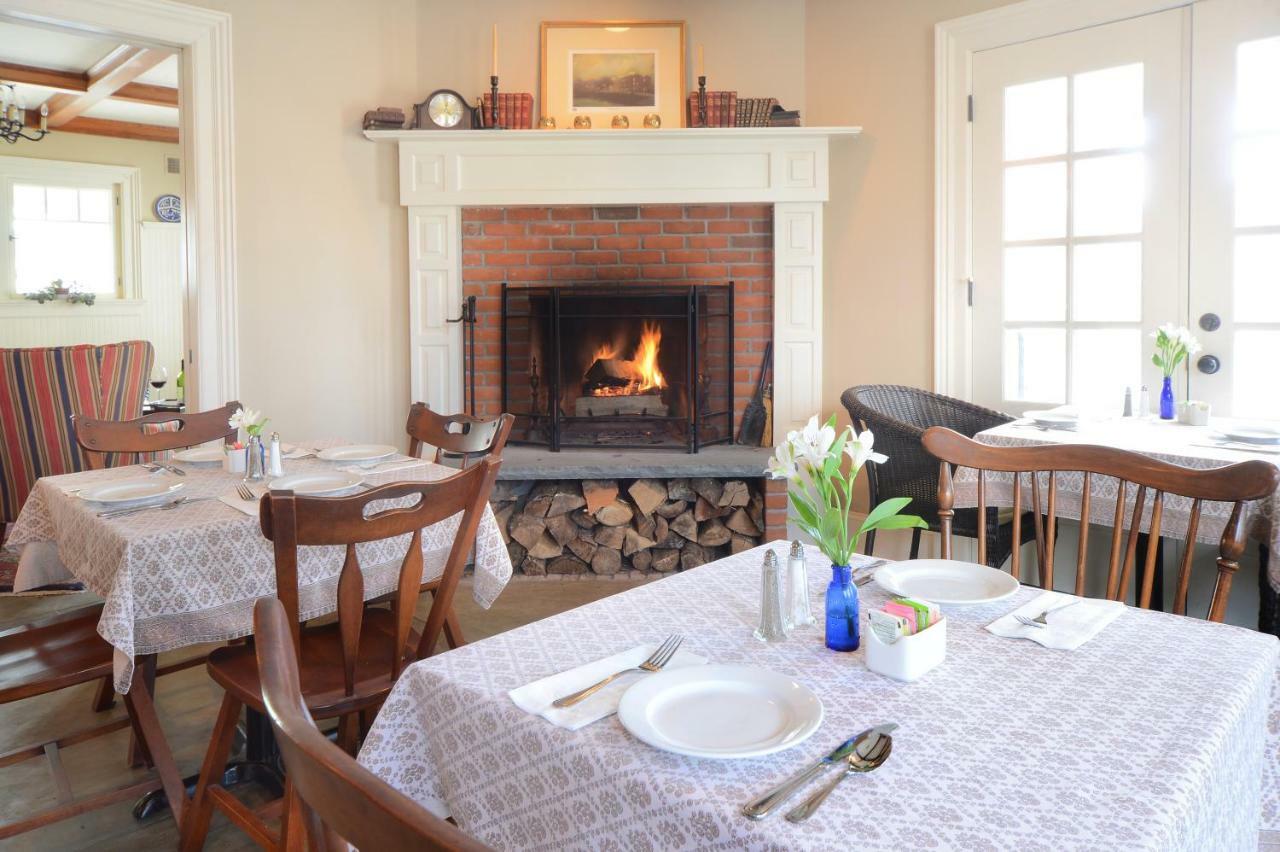 The Springwater Bed And Breakfast Saratoga Springs Exterior photo