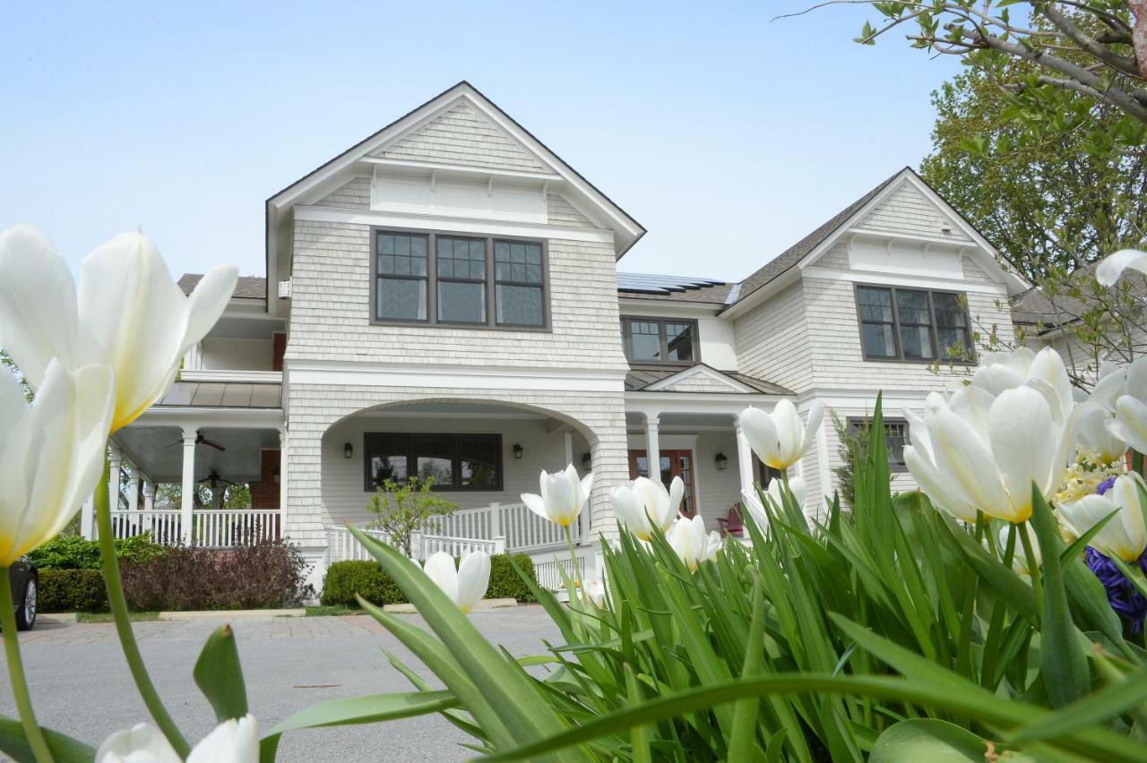 The Springwater Bed And Breakfast Saratoga Springs Exterior photo